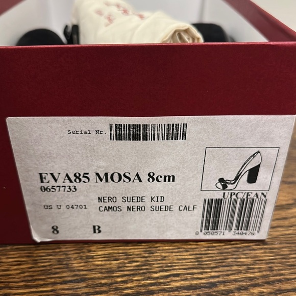 Salvatore Ferragamo Black Women's Shoes - Picture 11 of 11